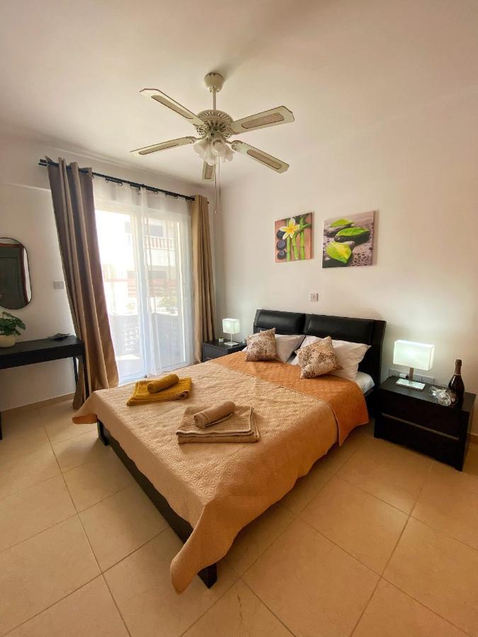 Apartman Cozy Poolside